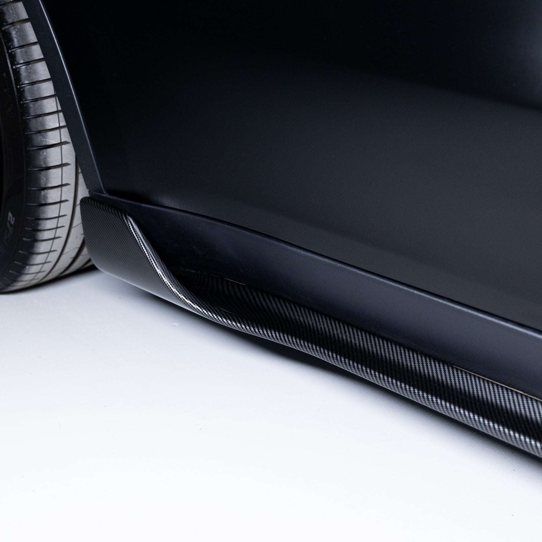 EVF-Style Side Skirts for Tesla Model Y Gloss Carbon Fibre-Style - Eevify #colour_gloss carbon fibre-style